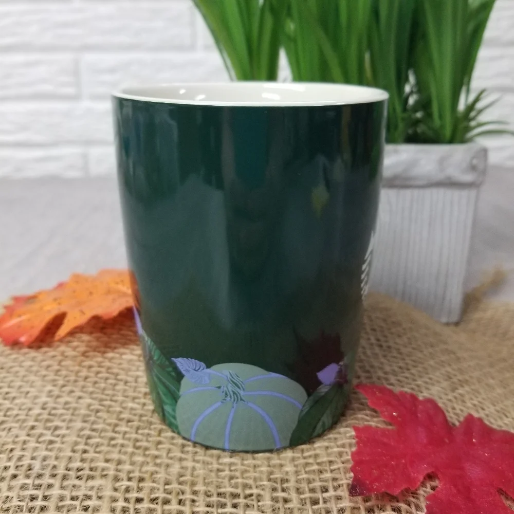 Starbucks " Hello Pumpkin" 10 oz Mug - Picture 2 of 6